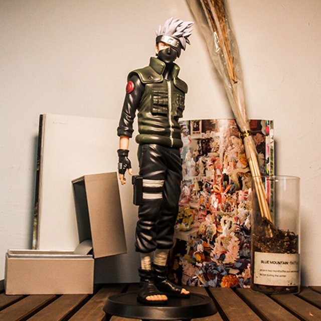 Figura de Anime de Naruto Hatake Kakashi, decoraciones de escritorio, modelo de acción, colección de muñecas de dibujos animados, juguete para niños, regalo de cumpleaños genial28cm Gong Bohan LED
