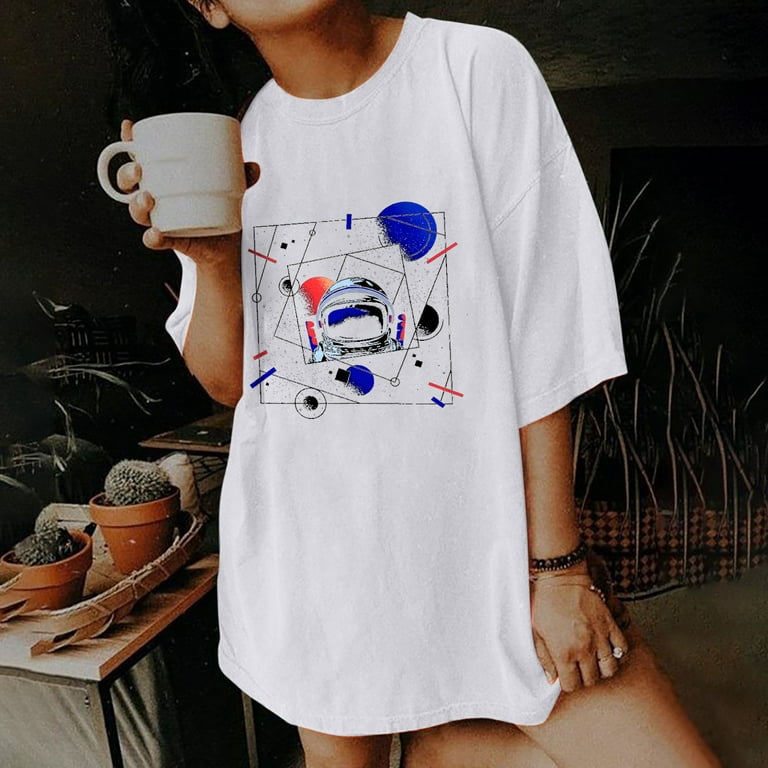 Rqyyd Reduced Graphic Tees for Womens Oversized T Shirts Trendy Aesthetic Summer Tops Vintage Short Sleeve Astronaut Shirt Casual Baggy Clothes(Army