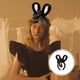 thumbnail image 4 of Diadema de felpa con lazo y broche de orejas de conejo para fiestas, 4 of 8
