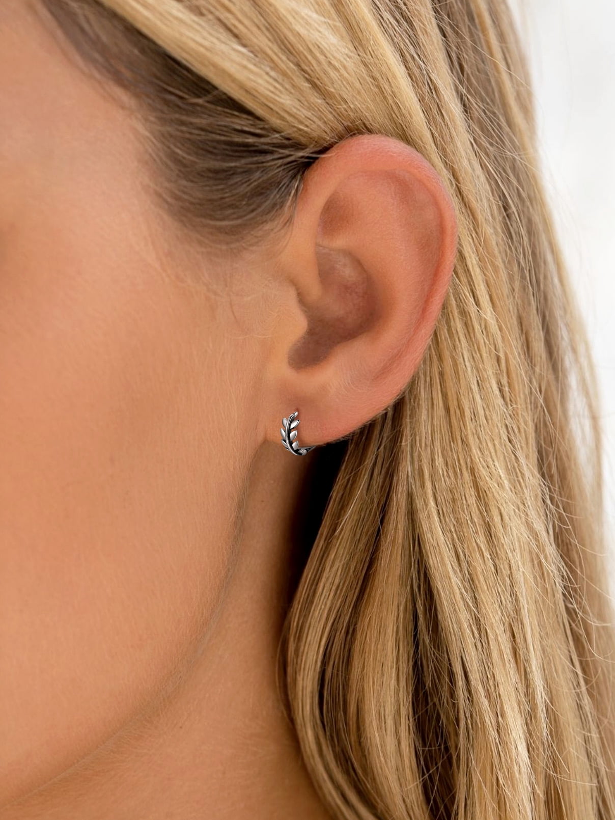 FaithHeart 925 Sterling Silver Leaf Huggie Hoop Earrings for Women Lightweight Dainty Hypoallergenic Small 9mm Cartilage Huggies Silver Earrings Jewelry Gift for Friends Wife Anniversary