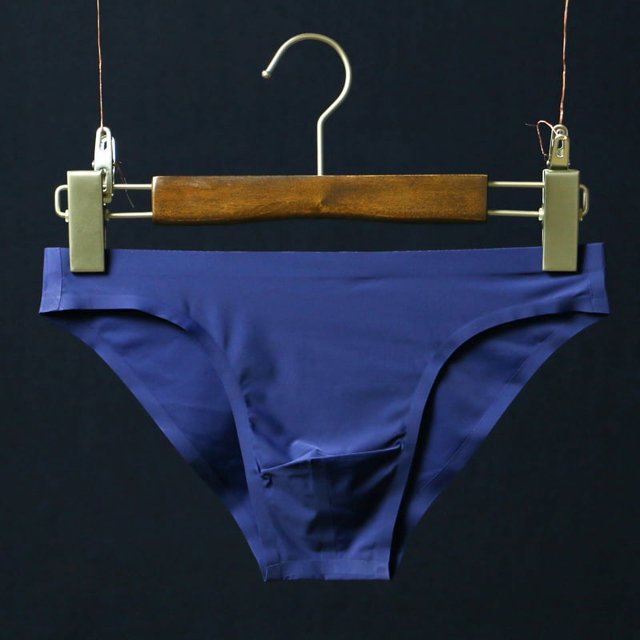 Calzoncillos sin costuras para hombre, de seda de hielo, de cintura baja, de una pieza, sin costuras, de secado rápido, para jóvenes