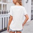 thumbnail image 3 of Camiseta de manga corta con cuello en V para mujer, blusa informal holgada de satén con estampado de leopardo, color blanco L, 3 of 6