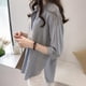 thumbnail image 5 of Sonducket Camisa a rayas Mujer Blusa de verano Cuello Suelta Top casual Prendas para la parte del cuerpo Azul claro 3XL, 5 of 8