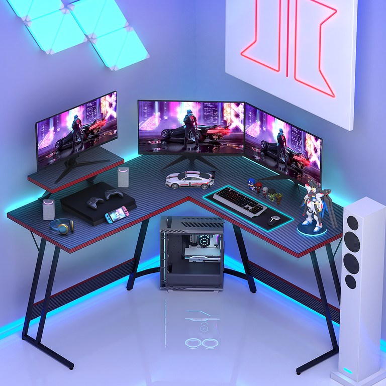 A Gaming Desk and PC