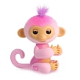 thumbnail image 4 of Muñequita WOWWEE Fingerlings Changuita Rosa, 4 of 4