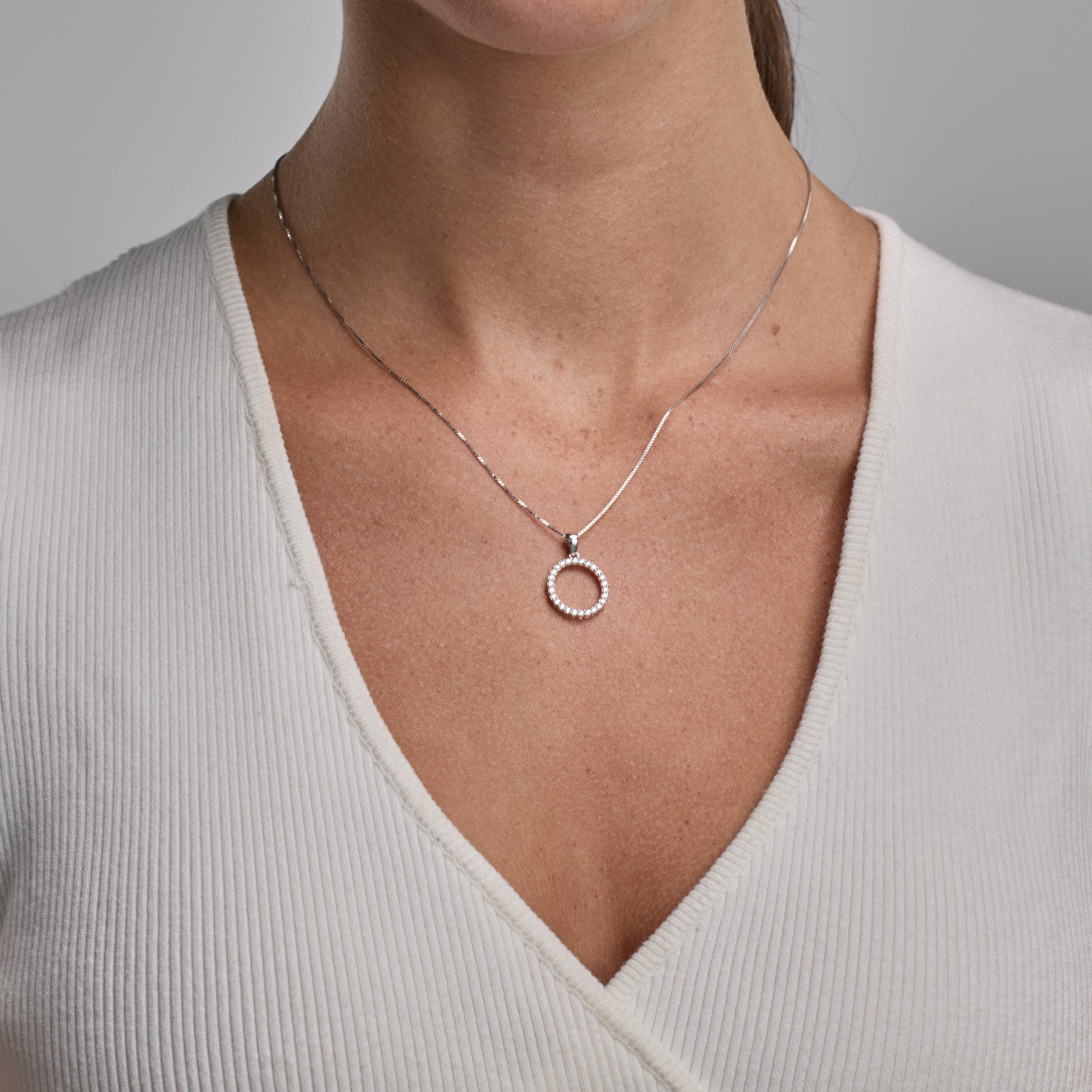 Unique Moments 1/3 Ct Round Lab Grown Diamond Pendant Necklace in Silver for Women (H-I, SI-I1) 18"
