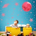 thumbnail image 1 of Adhesivo de pared luminoso con forma de estrella lunar y forma de nave espacial, 28 x 28 cm x 4 unid, 1 of 4