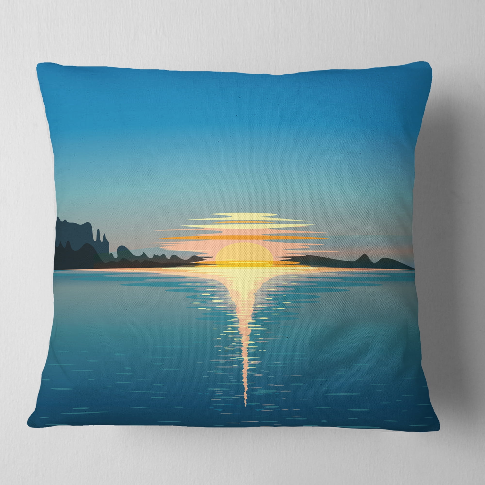 Designart Sea Sinking Sun - Seascape Throw Pillow - 16x16