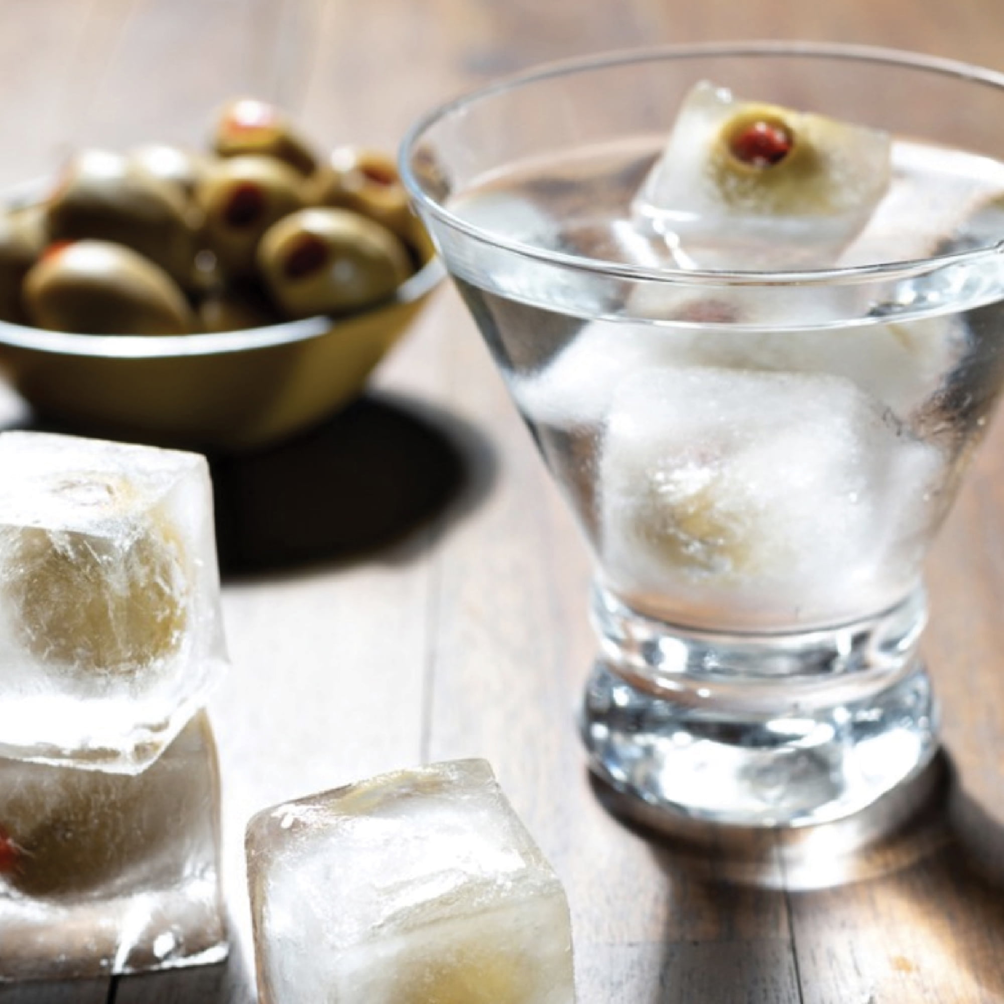 Pearls Specialties Martini Vermouth Olives 6.7 oz. Jar. Major Allergens Not Contained.