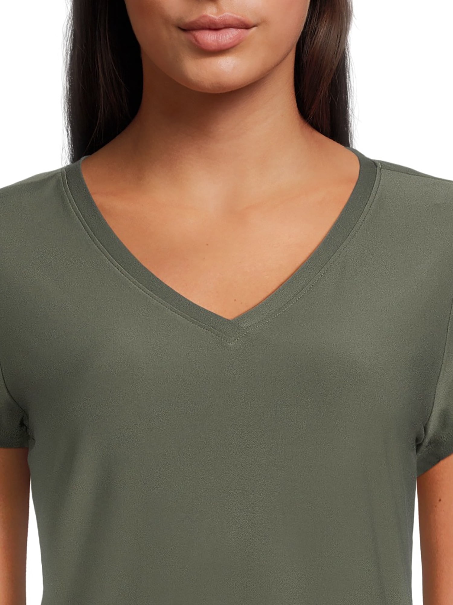 No Boundaries Women's Junior's Brushed V-Neck Short Sleeve T-Shirt
