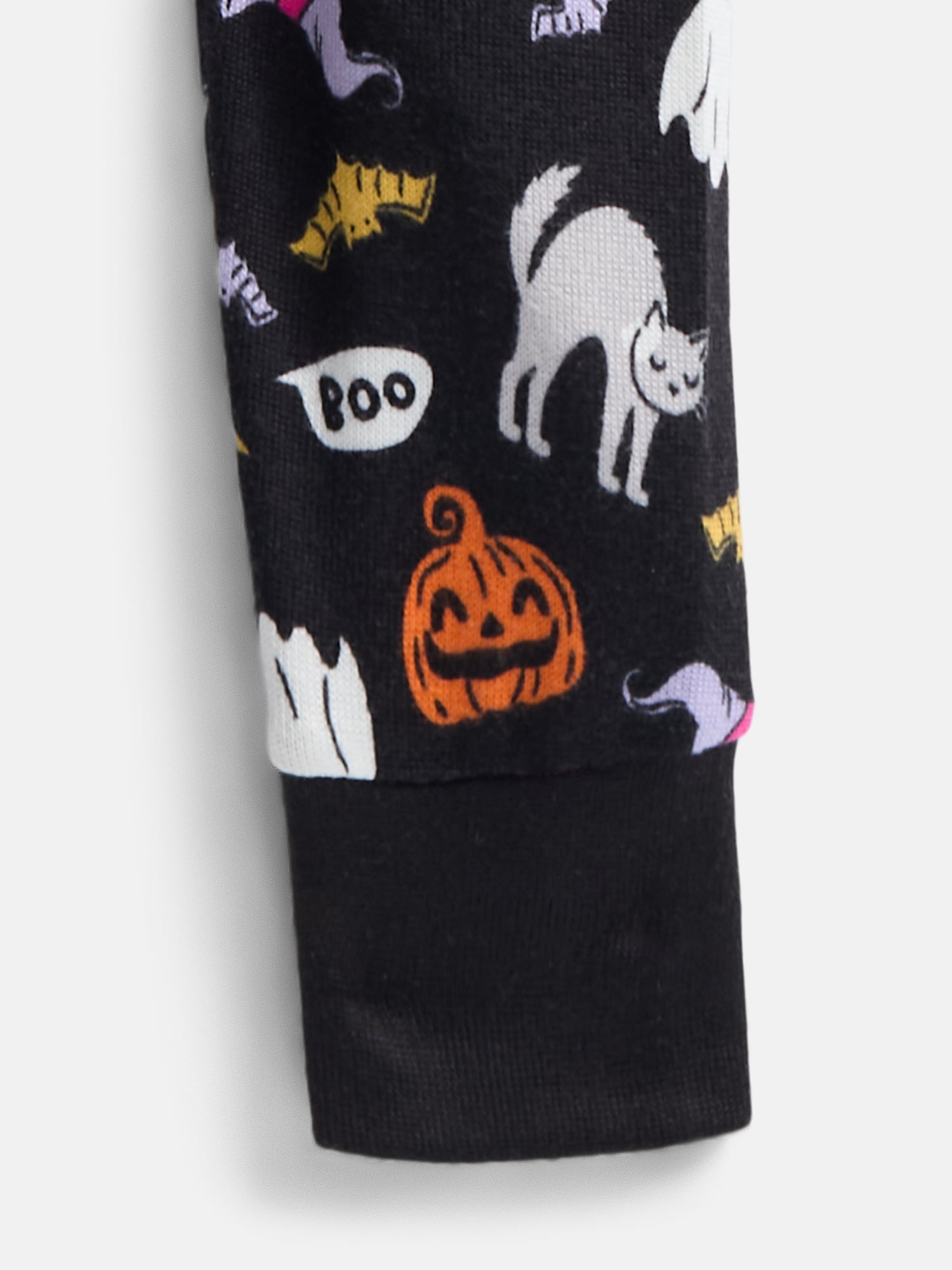 Halloween Girls' Tight Fit Long Sleeve Top and Pants Pajama Set from Way to Celebrate, 2-Piece, Sizes 4-10