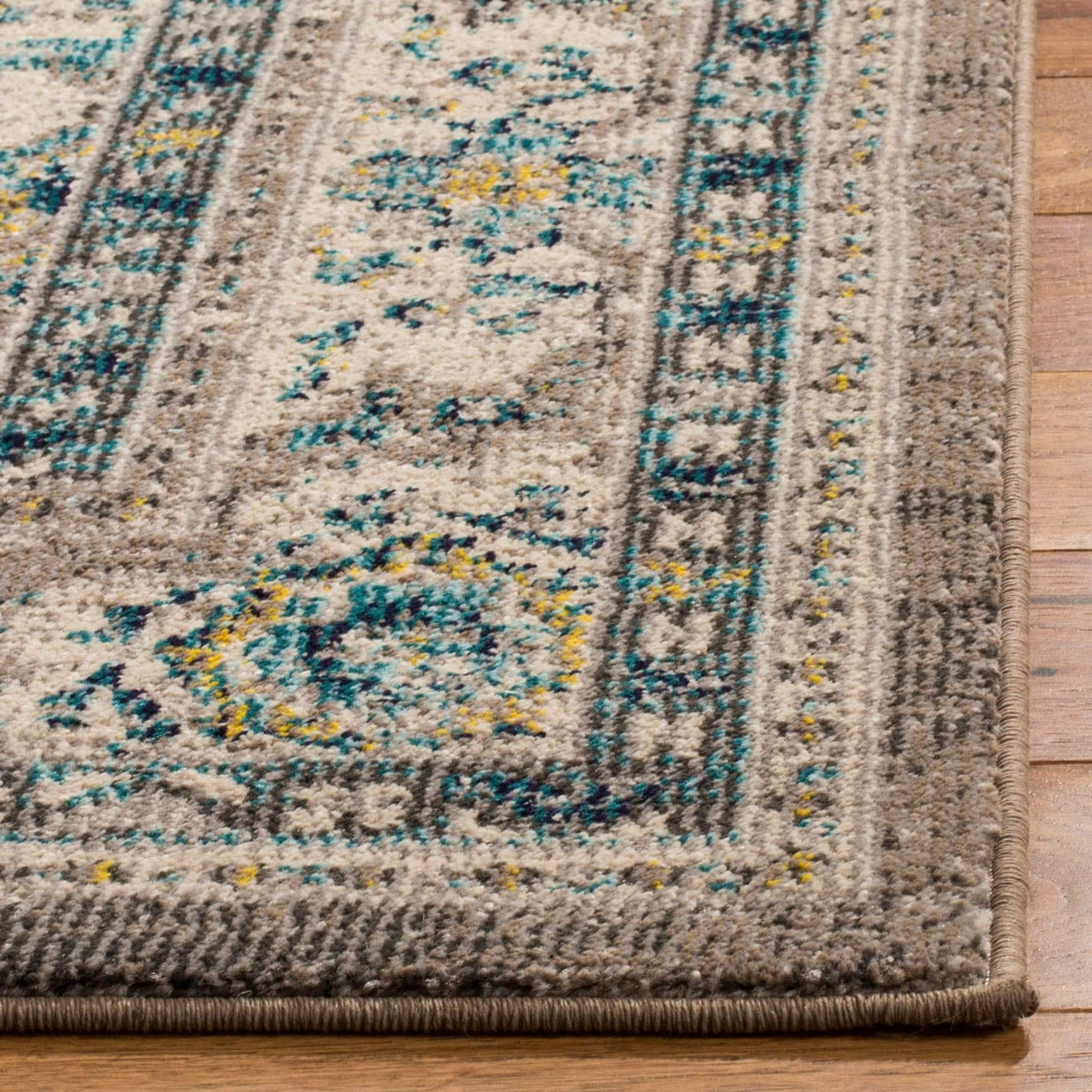 SAFAVIEH Phoenix Christopher Floral Area Rug, Ivory/Grey, 8' x 10'