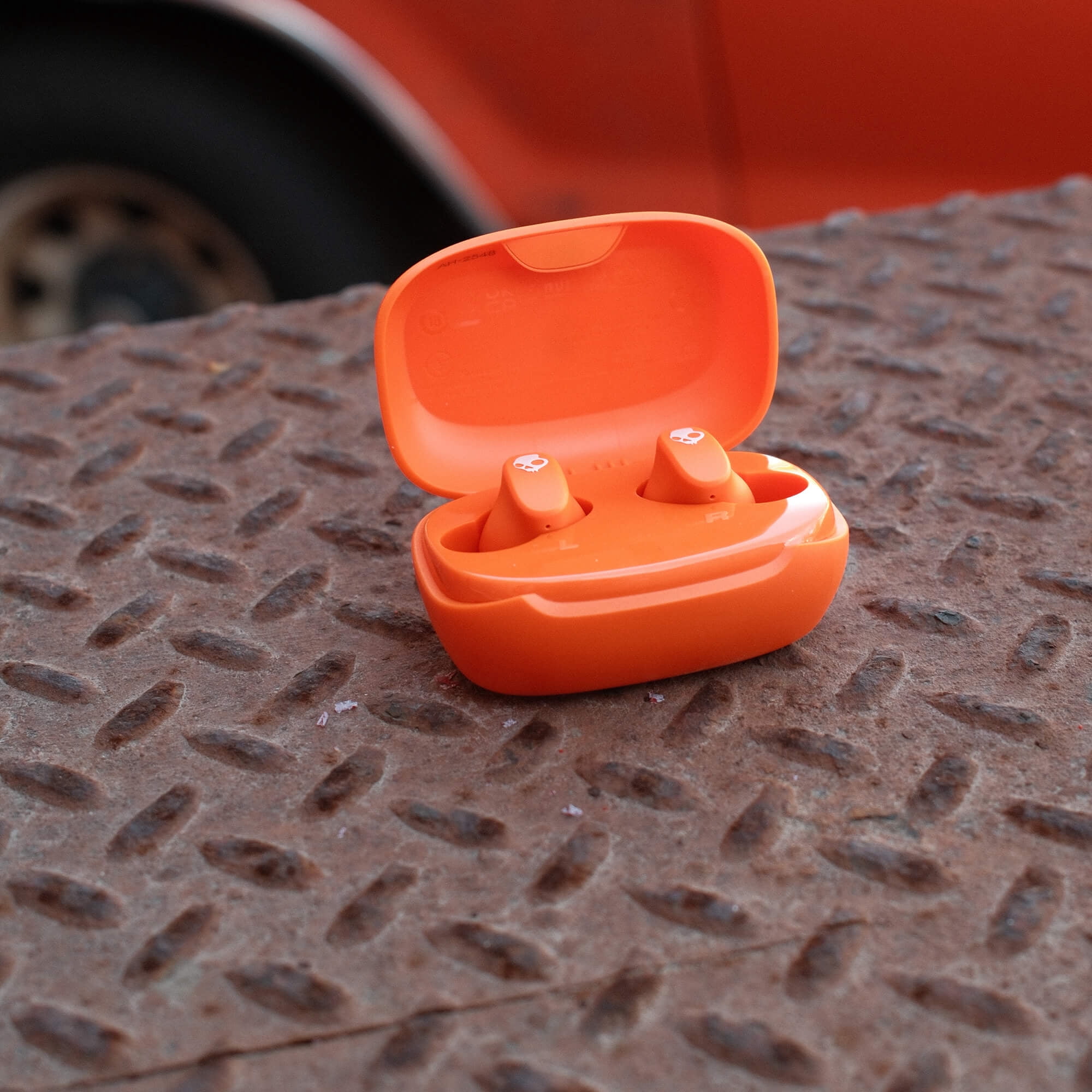 Skullcandy Smokin Buds 360 XT, Hazard