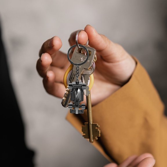 LABSERRON Vintage Motor Keychain 2Pcs Black Zinc Alloy For Men And Women Car Enthusiasts Business Present