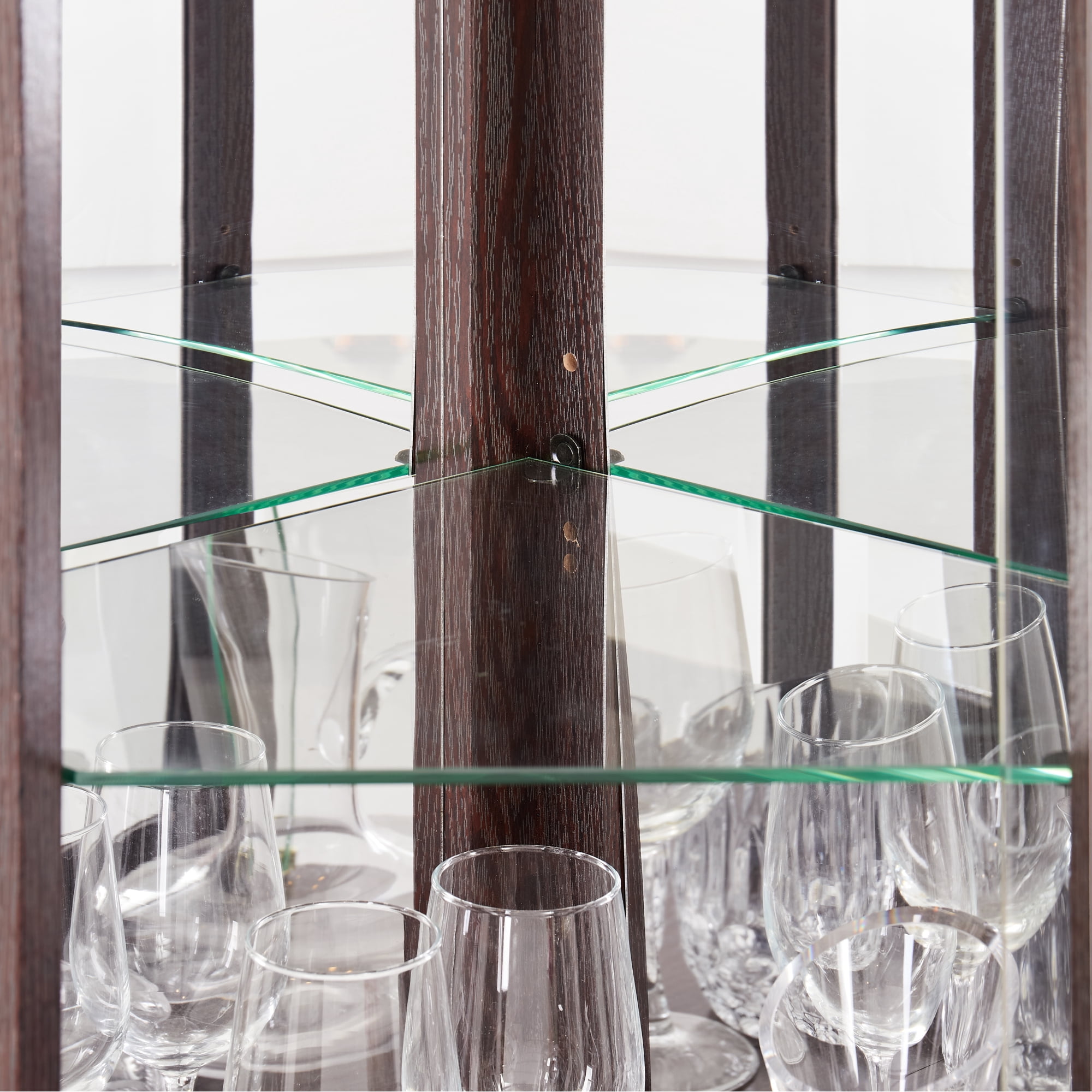 Leumius Corner Glass Cabinet Lighted Curio Cabinet Corner Display Case, Curio Cabinet, Antique collection, Wine, Bar Glass Storage Light Included for Living Room Cherry