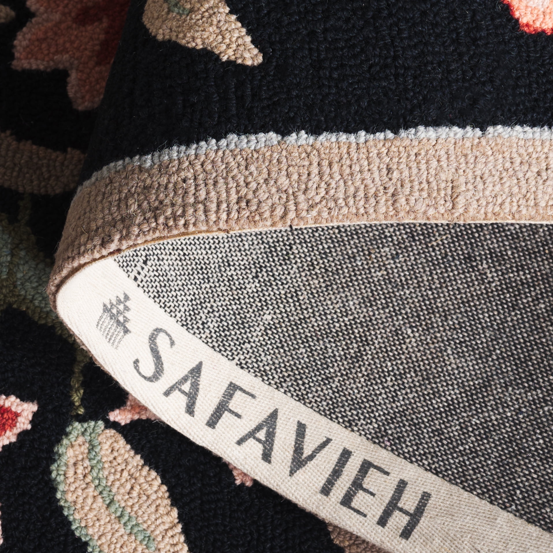 Safavieh Chelsea Baxter Bordered Wool Area Rug, Black, 10' x 14'