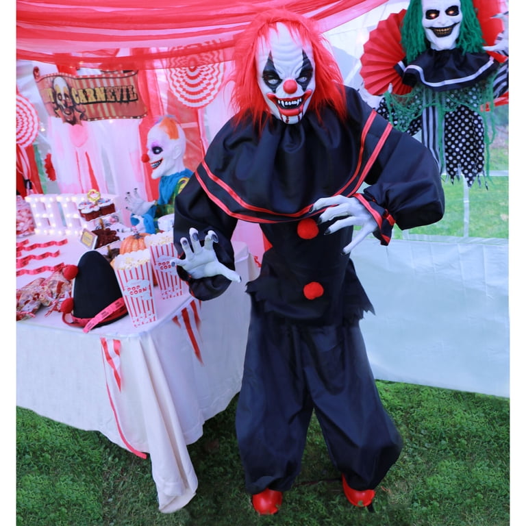 Sound Activated ] 60 Halloween Animatronic Clown, Scary Animated Standing Clown with Rotating Head Flashing Red Eyes Creepy Sound for Halloween Decorations Outdoor Indoor Yard Party Haunted Hoe