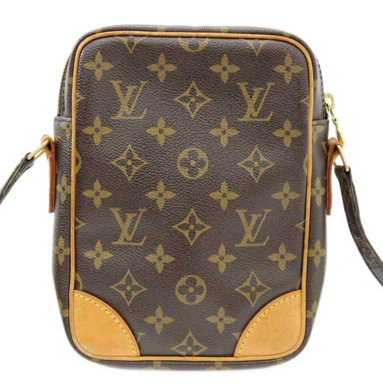 louis-vuitton cross body bags used