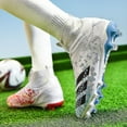 thumbnail image 1 of Bottes de Football pour Adultes et Enfants Unisexes, 1 of 1