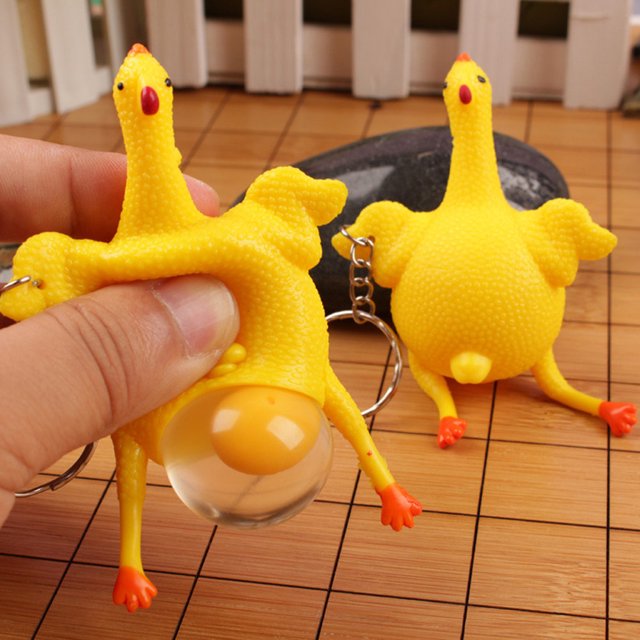 Juguete 3 piezas interesante novedad juguete pollo y huevos llavero alivio del estrés ventilación juguete AMMAO MXZZ23418A6537