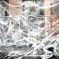thumbnail image 1 of Decoraciones de Halloween 40 g de telarañas elásticas y 100 arañas pequeñas para fiestas de Halloween en el jardín (telarañas elásticas), 1 of 6