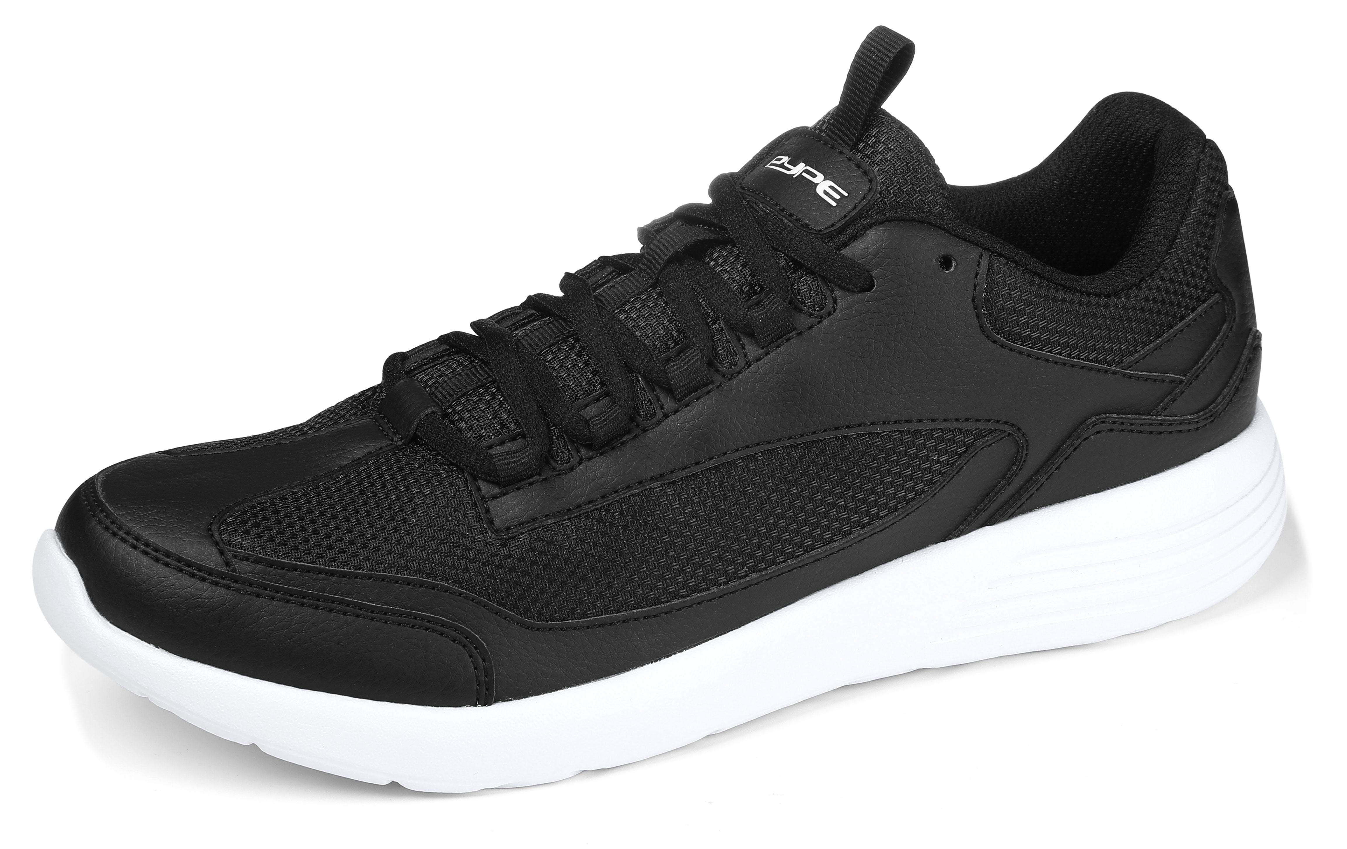 lightest athletic shoes