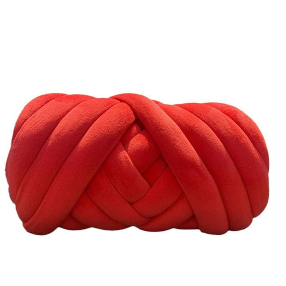 XmhyTop 500g Velvet Chunky Yarn Bulky Giant Arm Knitting Yarn, Super Soft Jumbo Tube Weight Yarn, Fluffy DIY Crochet Hand Making Washable Yarn for Blanket, Pet Bed, Rugs Pillow，Red