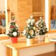 thumbnail image 1 of Paquete de 3 miniárboles de Navidad falsos de 8 pulgadas, adornos navideños para el hogar, la oficina, el dormitorio, la sala de estar y el escritorio, 1 of 4