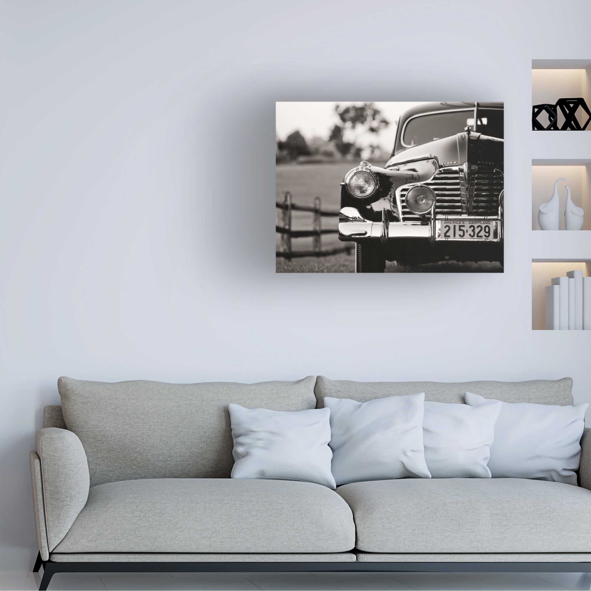 Aledanda 'Classic Car I' Canvas Art