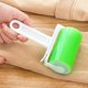 thumbnail image 4 of Ounissouiy Eliminador de pelusas reutilizable, limpiador de polvo de silicona, peine para gatos, brocha para afeitar el cabello, limpiadores de rodillos Suministros de limpieza para el hogar Verde, 4 of 6