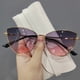 thumbnail image 1 of Gafas de sol clásicas de ojo de gato para mujer, anteojos de sol femeninos con montura de Metal 2024, 2024, 1 of 4