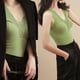 thumbnail image 3 of Camisas Térmicas Sin Mangas Para Mujer Chaleco Con Cuello En V Con Sujetador Incorporado Ropa Interior Camiseta Sin Mangas Térmica - Verde, 3 of 5