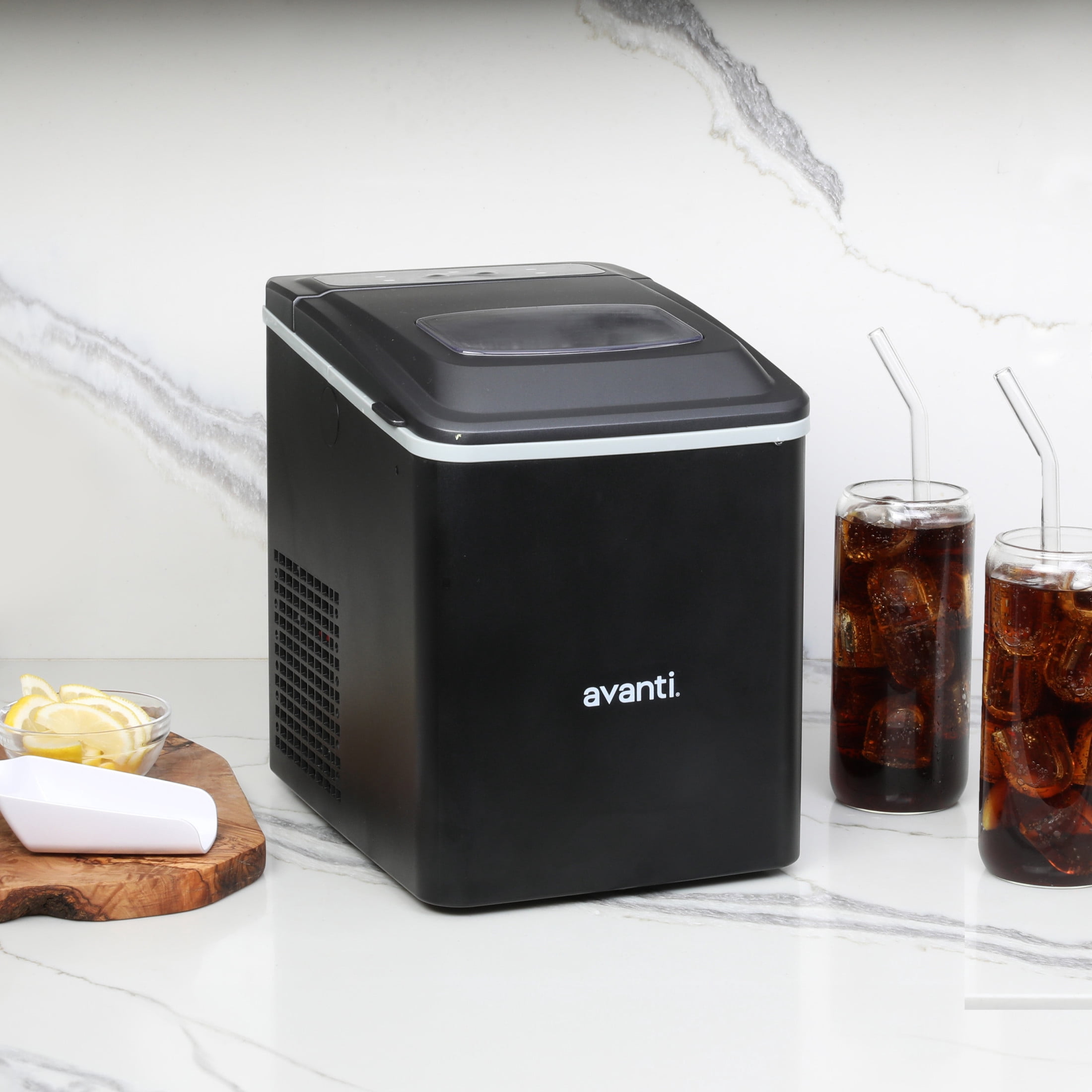 Avanti Mighty Ice 26lb. Countertop Bullet Ice Maker, Fast 6-Minute Ice Cycle, Self-Cleaning, Two Ice Sizes, Ultra Quiet, in Black (AVIM2625BK)
