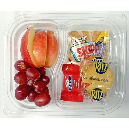 Taylor Farms Sweet & Salty Snack Tray