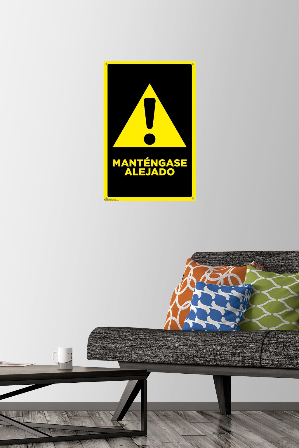 Mantengase Alejado (Keep Out) Wall Poster with Push Pins, 14.725" x 22.375"