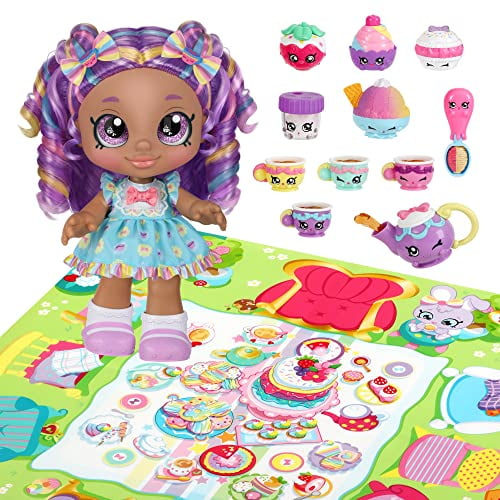 Kindi Kids Kirstea & Tea Party Set. Poupée pour Tout-Petits avec des Vêtements Interchangeables Plus 11 Accessoires de Thé Shopkins. Comprend Tapis de Jeu 24 Po x 24 Po