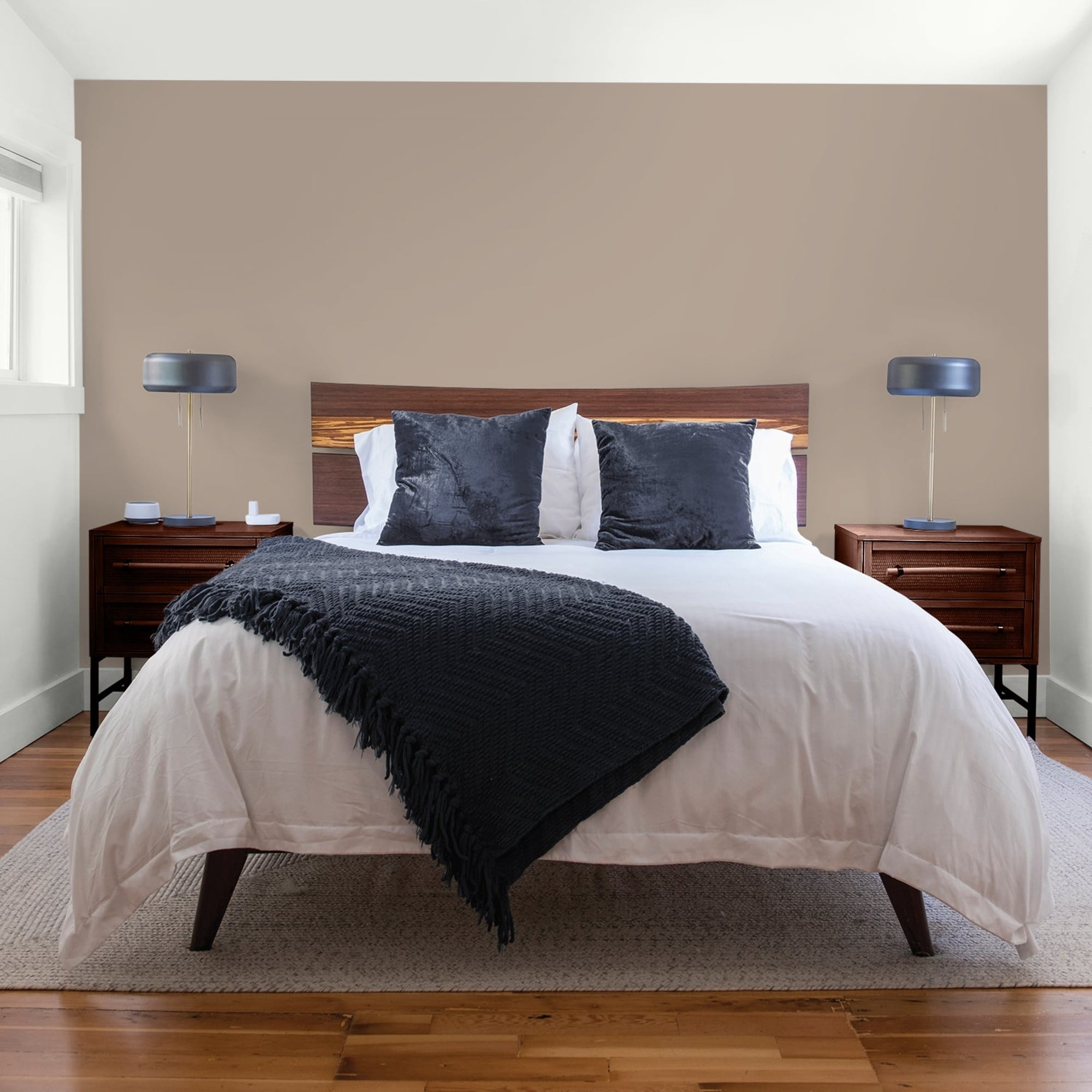 Glidden High Endurance Plus Earl Gray Flat Interior Paint and Primer, 1 Quart