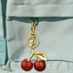 thumbnail image 5 of Adornos colgantes, regalos de decoración, decoración colgante 26 letras Cerezas Llaveros Bolsos Colgantes Accesorios Llaveros de coche Llaveros de cereza, 5 of 6
