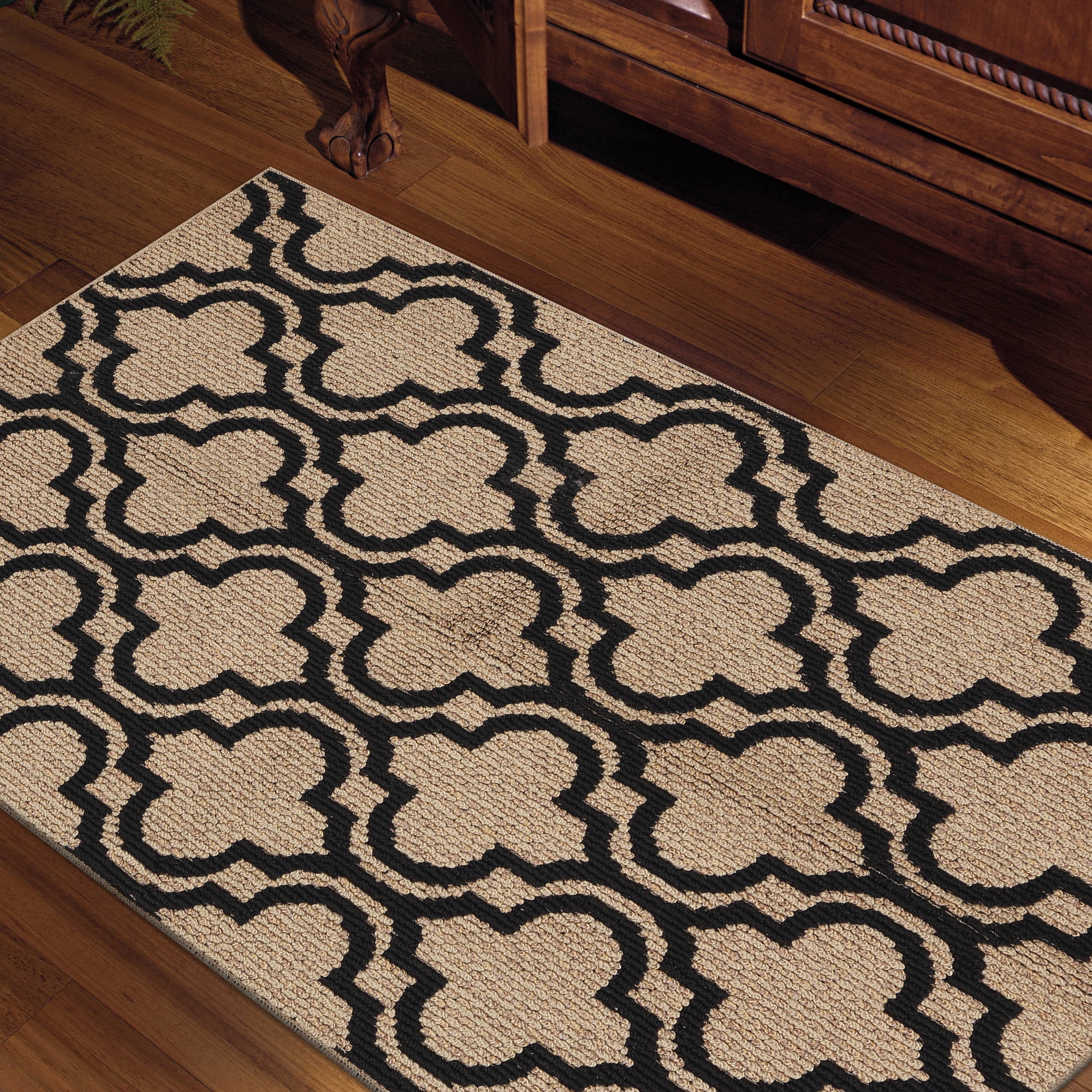 Mainstays Black Trellis Accent Rug