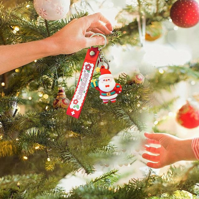 Christmas Santa Keychain For Christmas Couples Christmas Tree 3D Keychain With Garland Lights Glass Ornament Beach Set Beard Swinging Car Cow Hanging Decorations from Ceiling