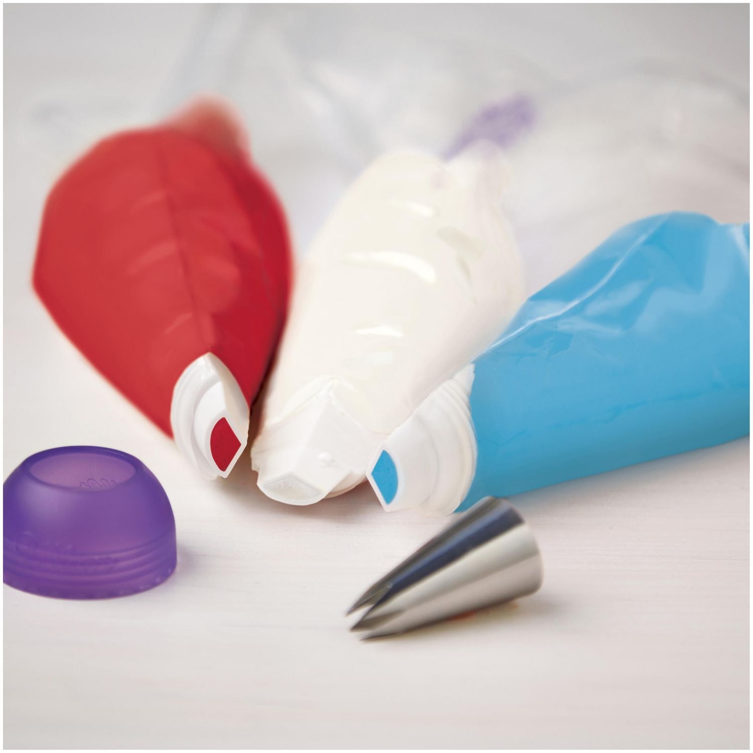 Poches à douille jetables de 16 po (40 cm) Wilton Poches à douille jetables, 50