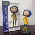 thumbnail image 3 of Figura articulada de anime NECA Coraline, suéter impermeable con camisa a rayas, juguete de decoración para niña de Los Ángeles, regalo de cumpleaños, 3 of 5
