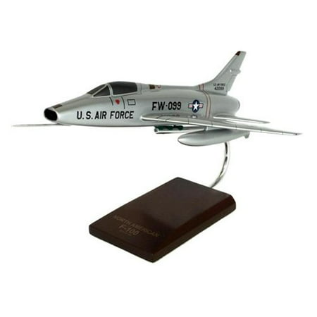 Daron Worldwide F-100D Super Sabre Model Airplane