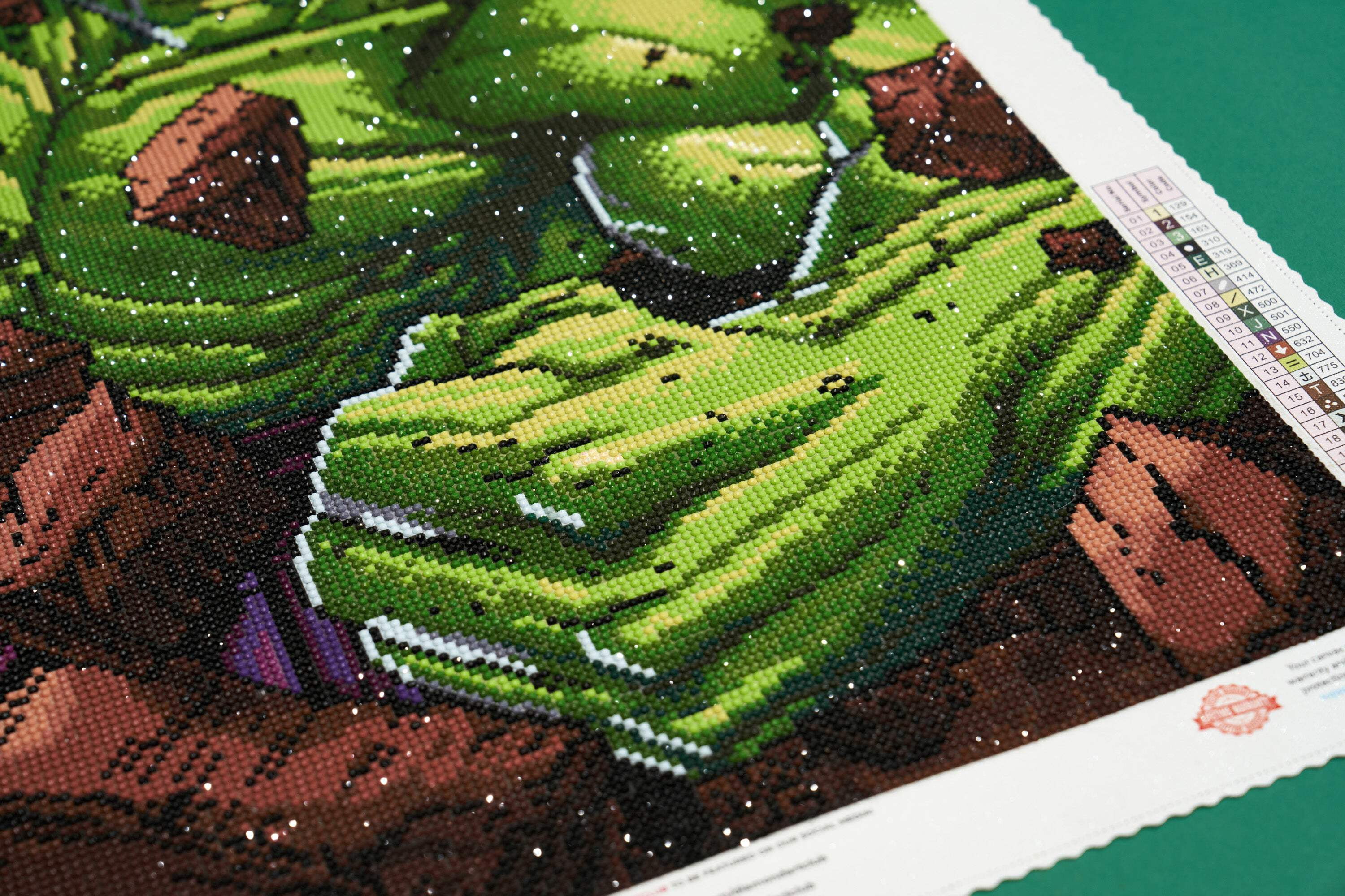 DIAMOND ART CLUB Hulk™ Smash! Diamond Painting Kit