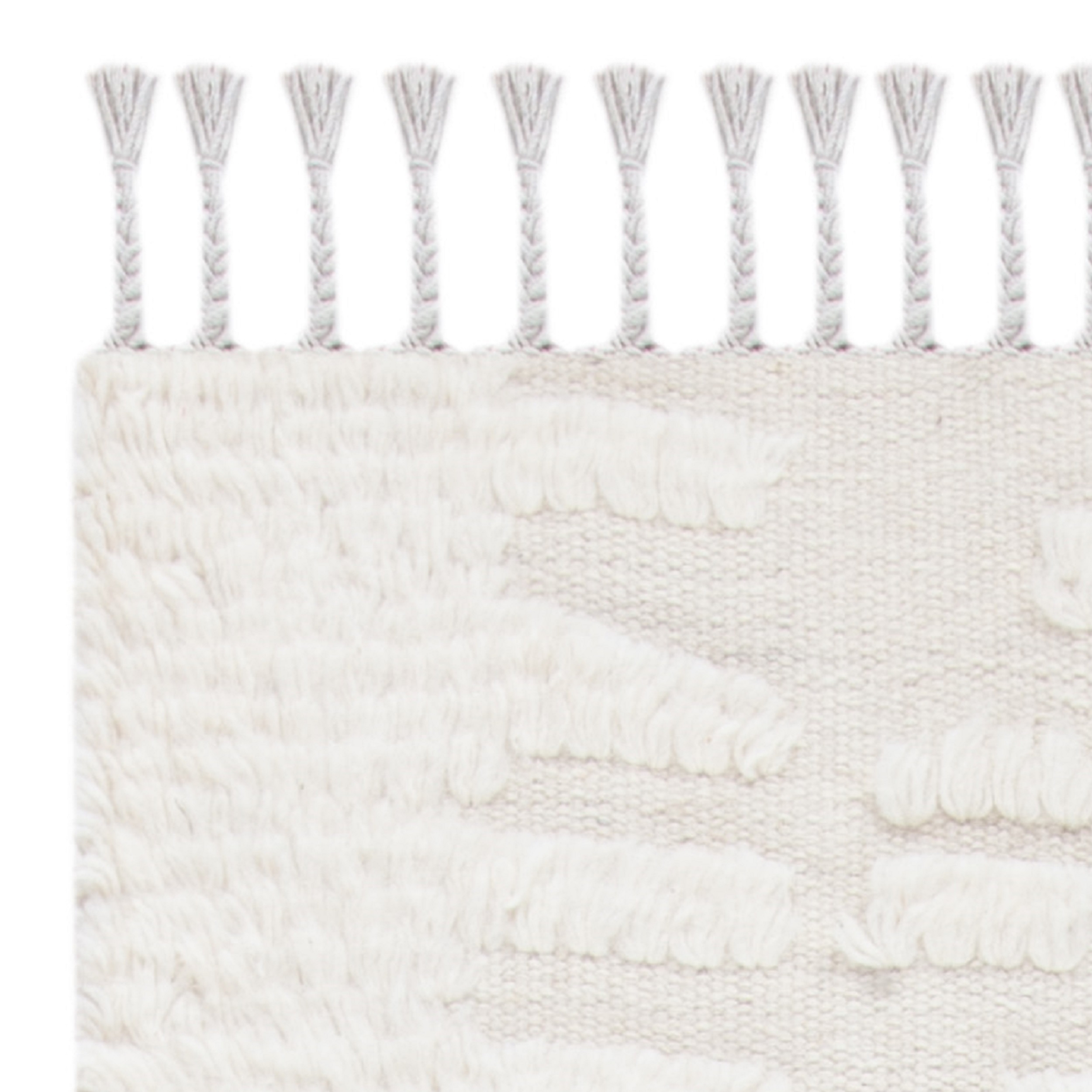 SAFAVIEH Casablanca Albert Solid Wool Runner Rug, Ivory, 2'3" x 8'