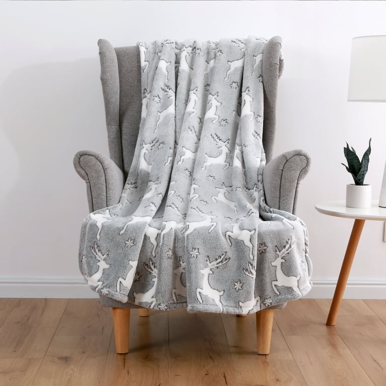 Mainstays Gray White Multi color Velvet Plush Throw 60