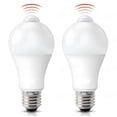 thumbnail image 2 of Lámpara LED con Sensor de movimiento, Bombilla infrarroja inteligente automática, ahorro de energía, E27, 20W, 18W, 15W, 220V, 2 of 4