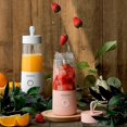 thumbnail image 2 of Exprimidor de frutas eléctrico portátil de 350 ml, licuadora de batidos recargable por USB, Mini batidora de frutas, taza de jugo, batidora de cocina,/rosa/ kaili Sencillez, 2 of 5