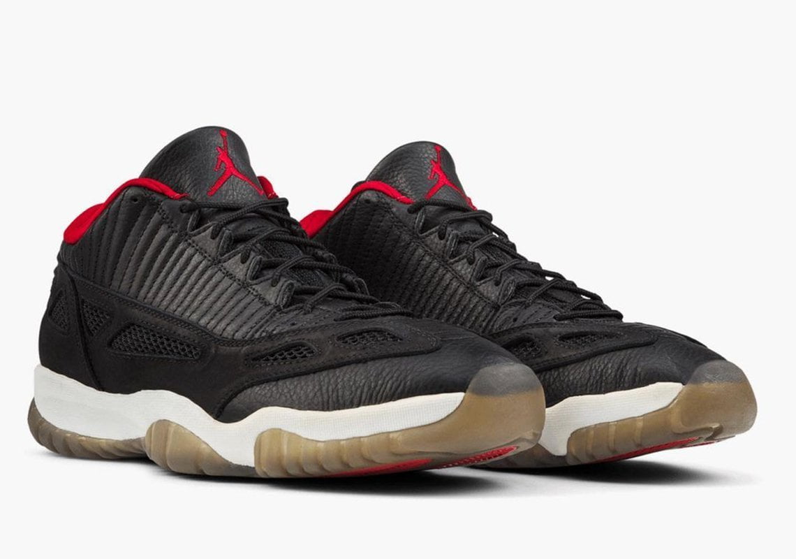 air jordan 11 retro low ie bred 2021