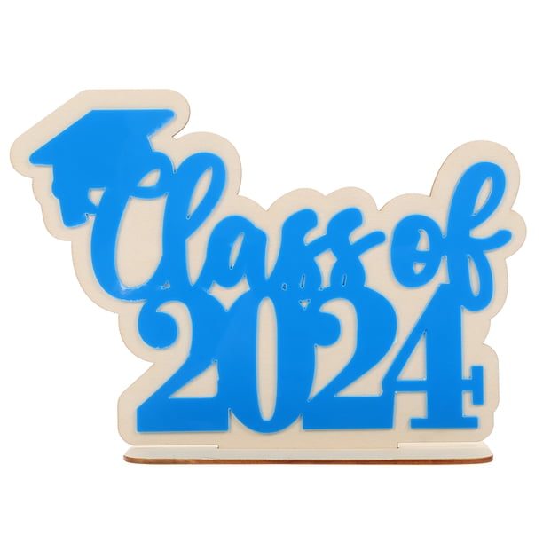Decoración de mesa para la fiesta de graduación de 2024. Decoración de mesa de madera para la temporada de graduación.